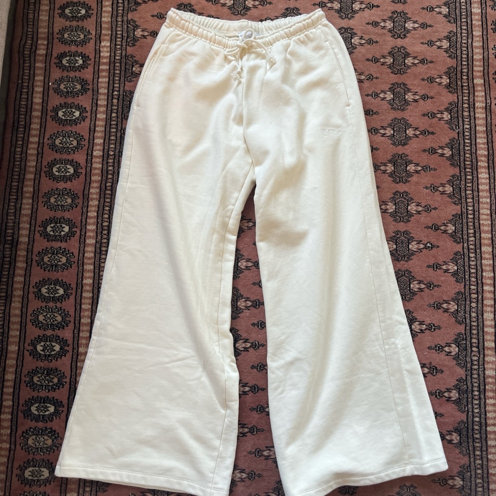 IM CSB Crop Shop Boutique Cream Wide Leg Pants - Picture 3 of 4